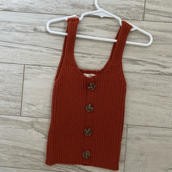 Cropped tank top - Picture 1 of 2